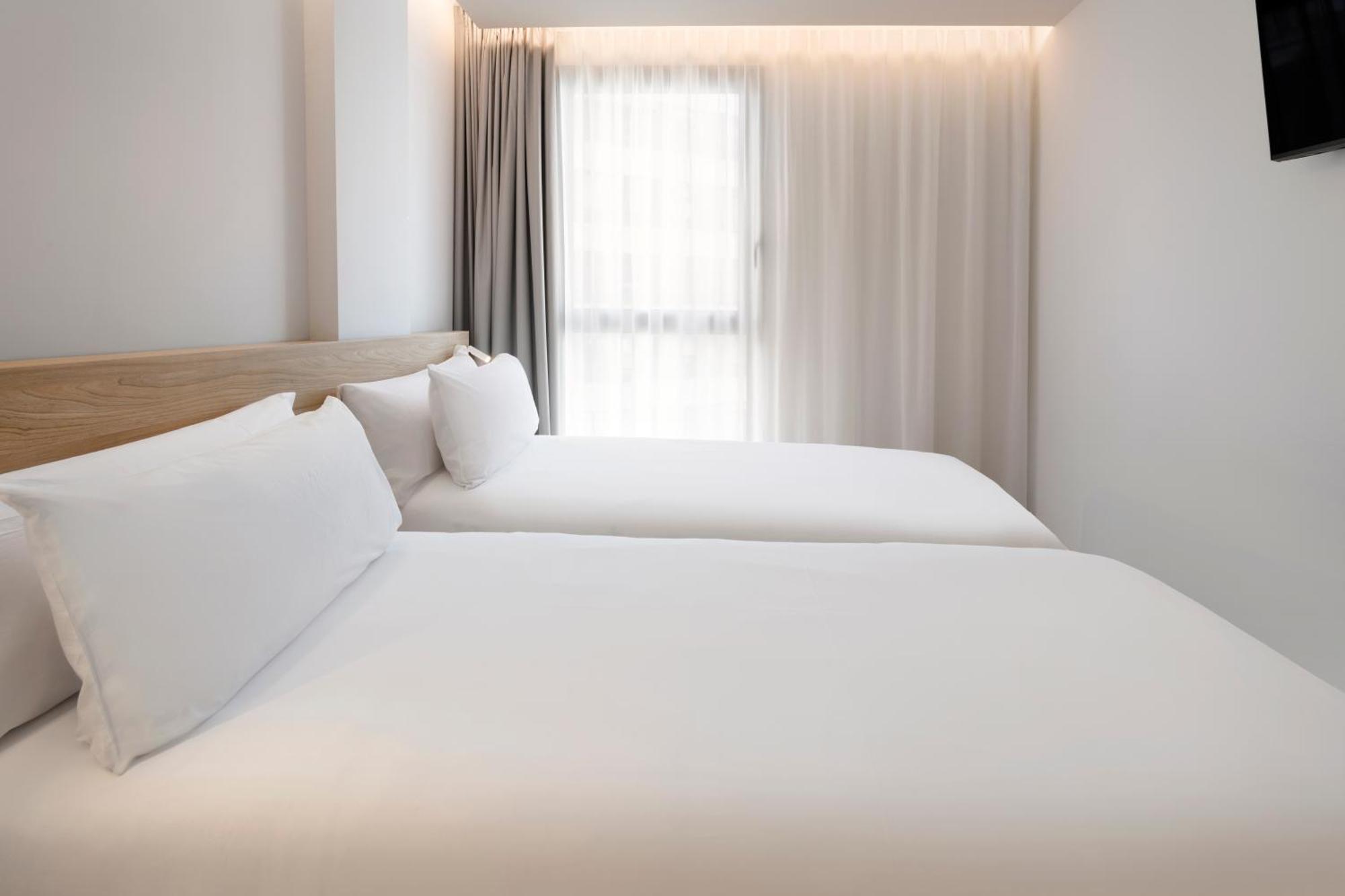 Twin Room,1646542372:JPEG